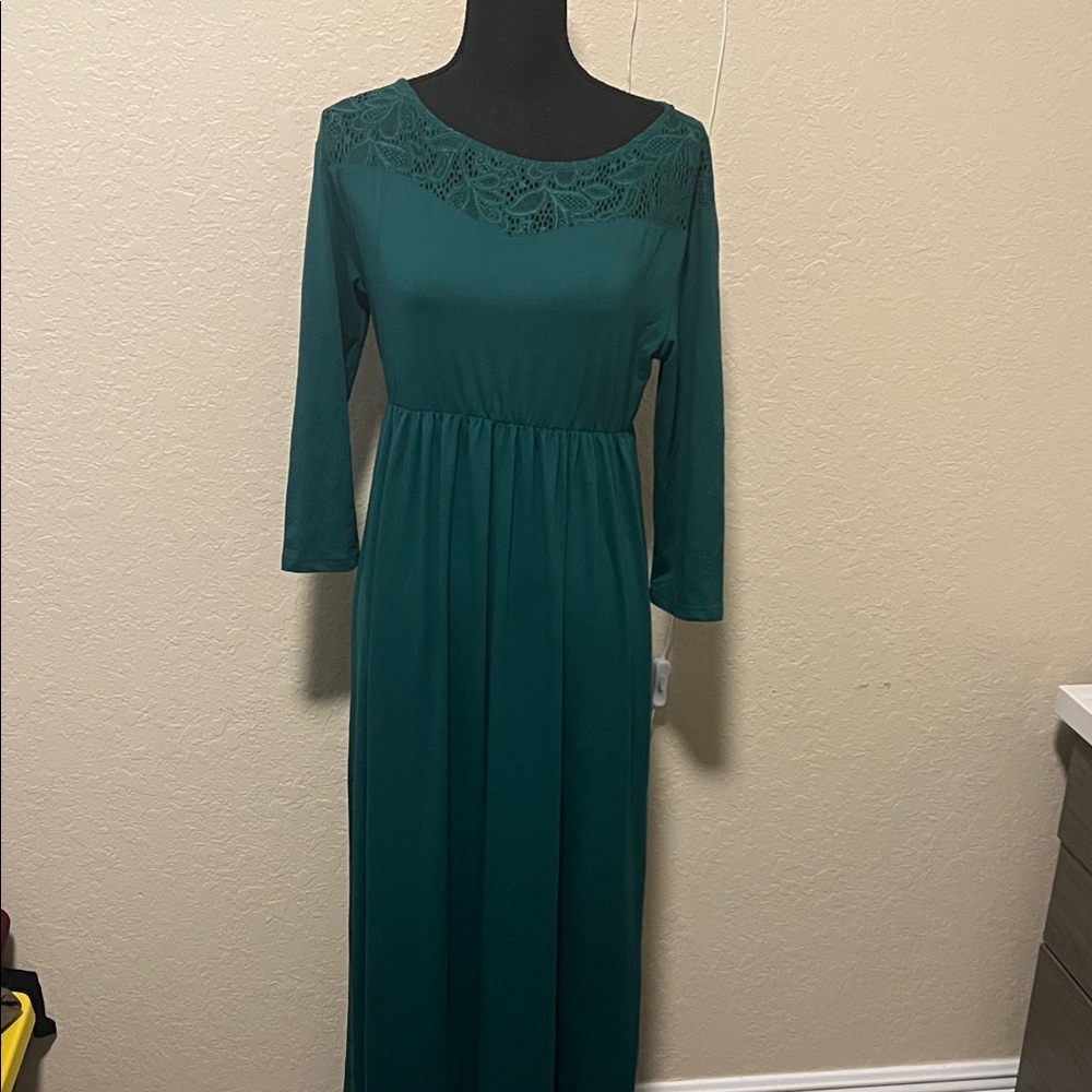 Elegant Green Lace Women's Dress